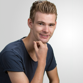 Bram van der Werf - ICT servicedesk medewerker Bram van der Werf - ICT servicedesk medewerker